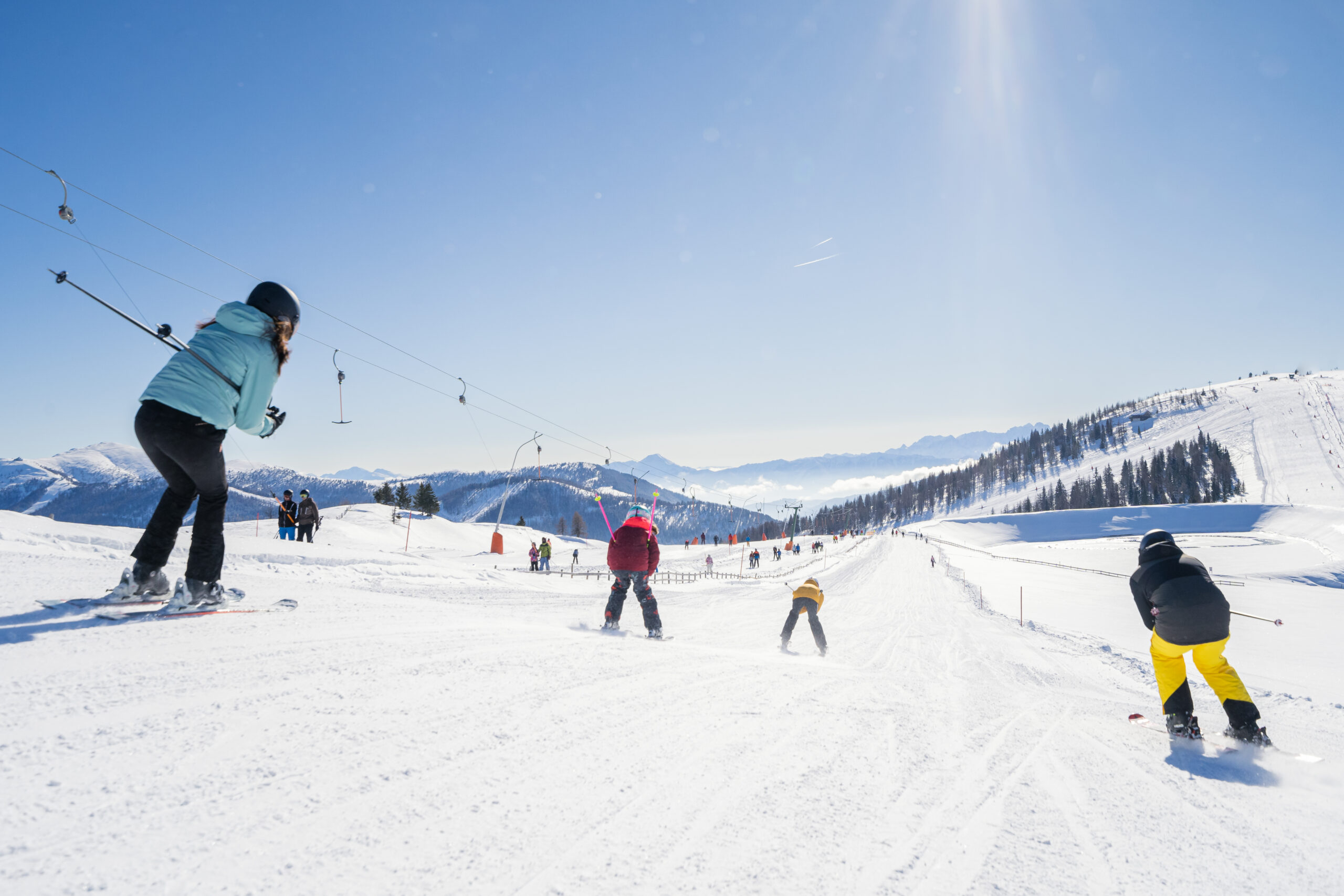 Skifahren_Familie_Bad Kleinkirchheim_Winter ©Mathias Prägant_MBN Tourismus(6)